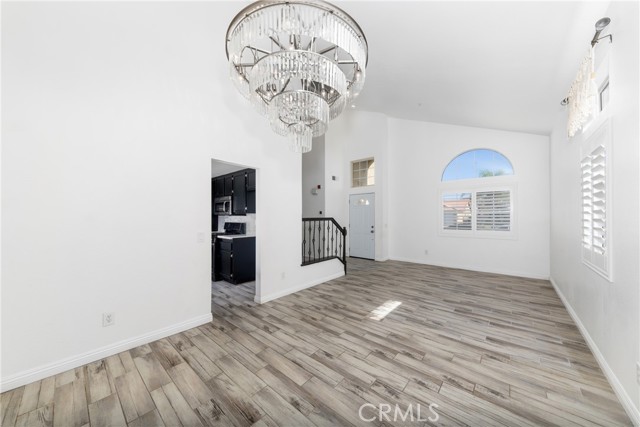 Detail Gallery Image 7 of 32 For 15645 Isleta, Moreno Valley,  CA 92551 - 3 Beds | 3 Baths