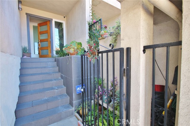 Detail Gallery Image 4 of 35 For 1141 W Duarte Rd #L,  Arcadia,  CA 91007 - 2 Beds | 2 Baths