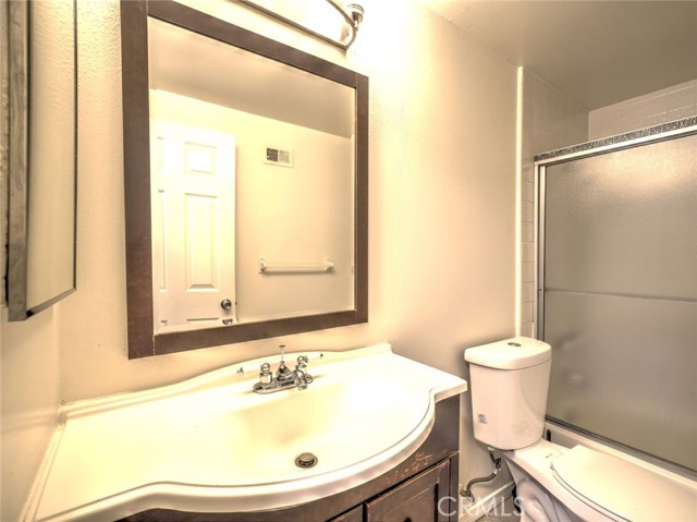 912 Brightstone Court, Westlake Village CA: https://media.crmls.org/medias/d4c60653-0c85-4926-ab7c-725bde8d63c7.jpg