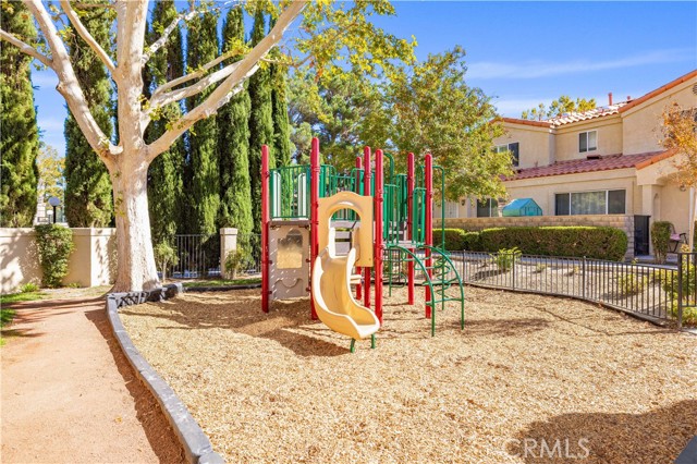 43413 30th W Street, Lancaster CA: https://media.crmls.org/medias/d4c669fc-d2d7-481a-bab5-47209e806665.jpg