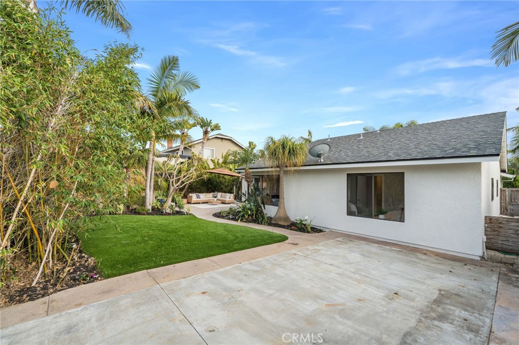 MLS #OC25163941 img 39