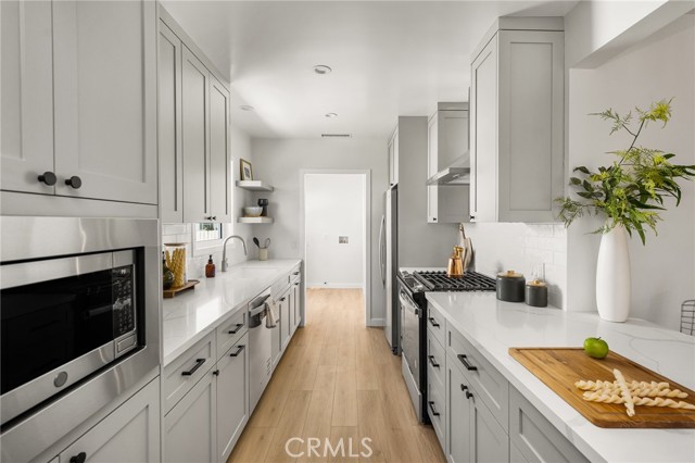 17216 Lorne Street, Van Nuys CA: https://media.crmls.org/medias/d4c73c50-5c8e-4c64-a472-571f6c9df7af.jpg