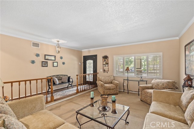Detail Gallery Image 11 of 29 For 124 Buckthorn Dr, Brea,  CA 92823 - 4 Beds | 2 Baths