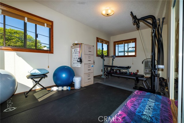 1323 Silvius Avenue, San Pedro CA: https://media.crmls.org/medias/d4c83a0d-efdb-48fc-9323-b51a7d9e10d1.jpg