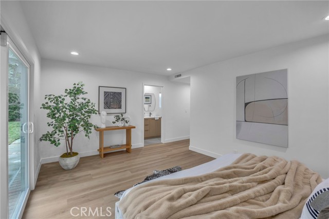 Image 19 of 50 For 20441 Whitetree Circle