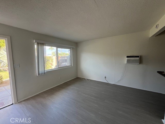 Detail Gallery Image 7 of 21 For 37067 Bankside Dr #B,  Cathedral City,  CA 92234 - 2 Beds | 1 Baths