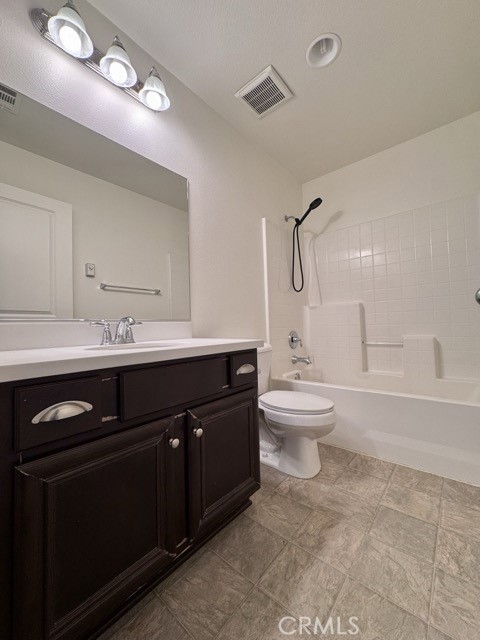 26612 Iron Mountain Street, Menifee CA: https://media.crmls.org/medias/d4c9d505-4eea-44f8-a21e-c00ad3aa3cee.jpg
