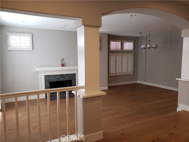 Detail Gallery Image 8 of 50 For 2447 Oneida St #2,  Pasadena,  CA 91107 - 3 Beds | 2/1 Baths