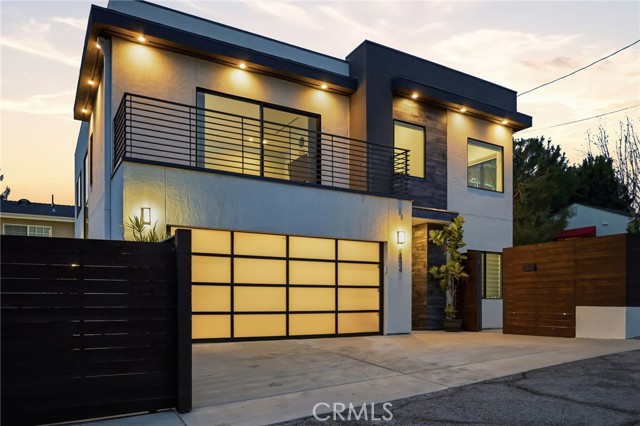 Detail Gallery Image 2 of 55 For 2434 Prospect, Montrose,  CA 91020 - 4 Beds | 3/1 Baths