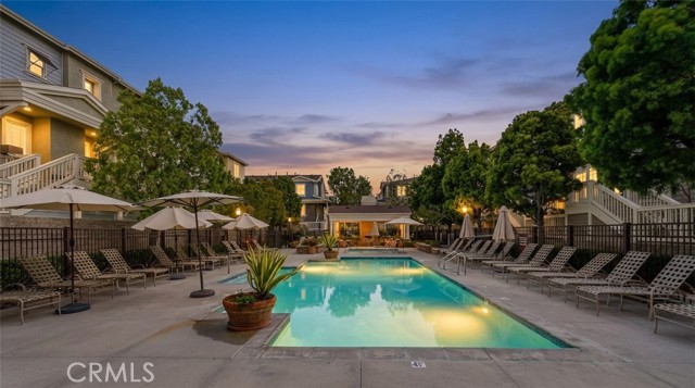 Detail Gallery Image 6 of 58 For 1800 Oak Street #613,  Torrance,  CA 90501 - 3 Beds | 2/1 Baths