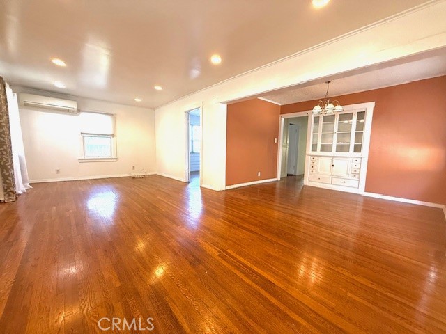 124 N Princeton Avenue, Fullerton CA: https://media.crmls.org/medias/d4cced04-409c-40ad-9dbb-a5d57d6edc0e.jpg