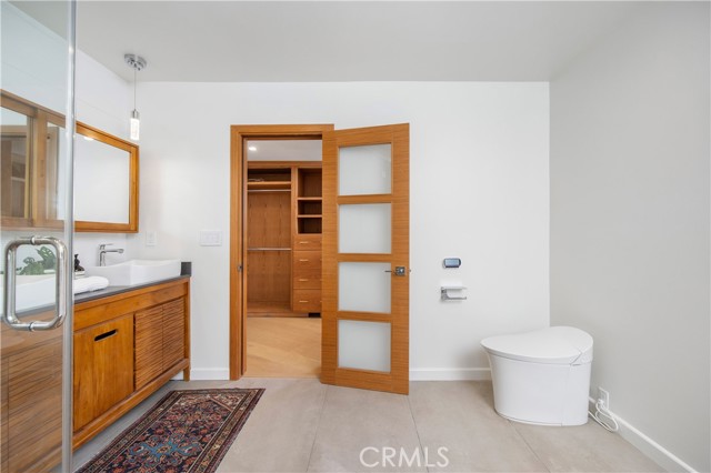 Detail Gallery Image 20 of 53 For 1430 La Perla Ave, Long Beach,  CA 90815 - 4 Beds | 3/1 Baths