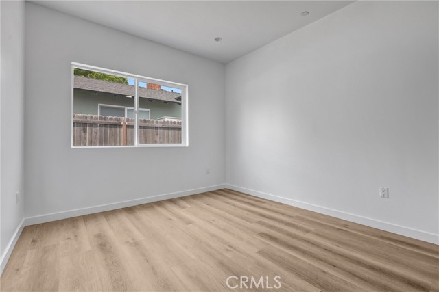 18152 Sunburst Street, Northridge CA: https://media.crmls.org/medias/d4cd54a9-dc94-4223-9e00-45843d6428b6.jpg
