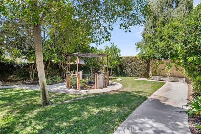 1656 Dunkirk Lane, Riverside CA: https://media.crmls.org/medias/d4cd9095-f890-42b3-aab8-b6d1e57eb05c.jpg