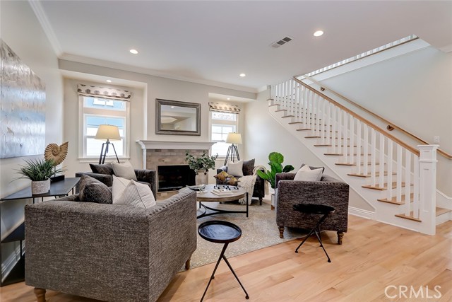 2408 Walnut Avenue, Manhattan Beach, California 90266, 5 Bedrooms Bedrooms, ,3 BathroomsBathrooms,Residential,Sold,Walnut,SB21207694