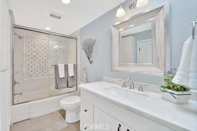 Detail Gallery Image 19 of 29 For 314 W Avenida Valencia, San Clemente,  CA 92672 - 4 Beds | 4 Baths