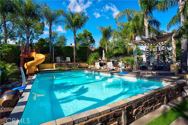 Detail Gallery Image 55 of 72 For 30169 Gulf Stream Dr, Canyon Lake,  CA 92587 - 4 Beds | 3 Baths