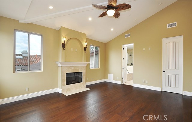 519 Lucia, Redondo Beach, California 90277, 4 Bedrooms Bedrooms, ,2 BathroomsBathrooms,Residential,Sold,Lucia,SB17035897