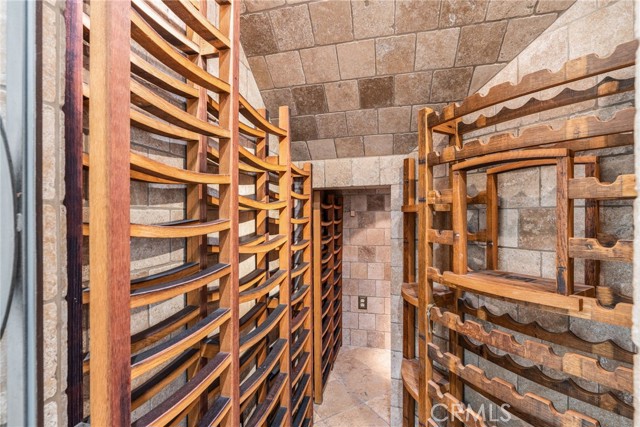 3107 Corte Marin, Newport Beach CA: https://media.crmls.org/medias/d4d01c82-88b5-4ee9-98e3-94ca5eccd890.jpg