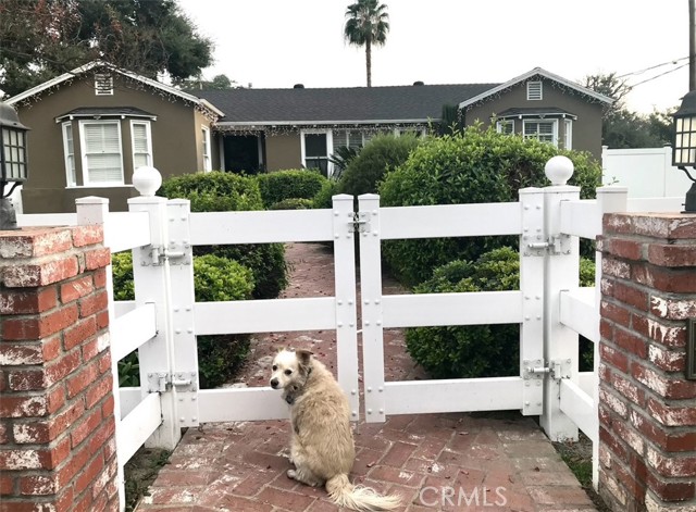 Front Image Thumbnail for CRSR25266417