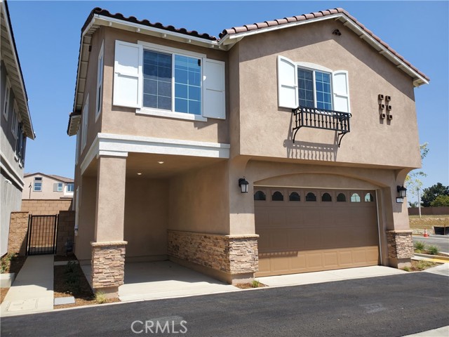 Image 3 for 15234 Ridge Ln #2, Fontana, CA 92336