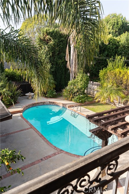 Detail Gallery Image 40 of 60 For 4115 Laurelgrove Ave, Studio City,  CA 91604 - 5 Beds | 3/1 Baths