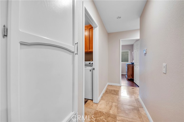 Detail Gallery Image 14 of 42 For 33101 Sangston Dr, Lake Elsinore,  CA 92530 - 4 Beds | 2 Baths