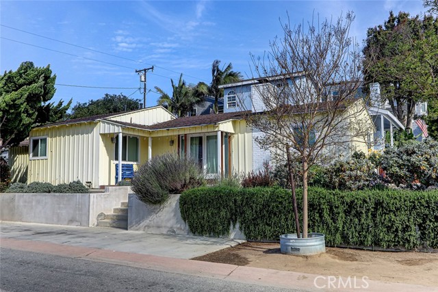 2701 Oak, Manhattan Beach, California 90266, 2 Bedrooms Bedrooms, ,1 BathroomBathrooms,Residential,Sold,Oak,SB26101262