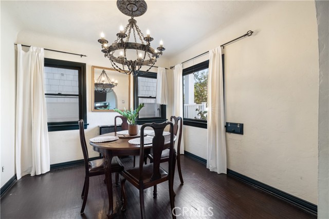 Detail Gallery Image 9 of 39 For 230 Glendora Ave, Long Beach,  CA 90803 - 2 Beds | 2 Baths