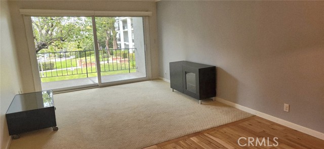 Detail Gallery Image 5 of 14 For 101 Scholz Plz #223,  Newport Beach,  CA 92663 - 1 Beds | 1 Baths