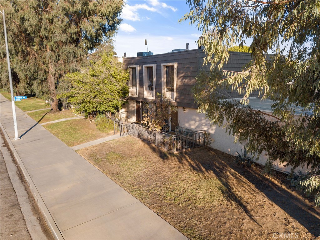 15040 Chatsworth Drive #15