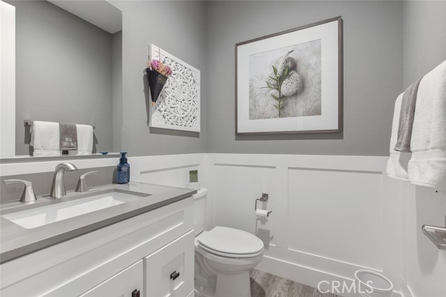 Detail Gallery Image 21 of 74 For 28713 Lambent Way, Saugus,  CA 91350 - 3 Beds | 2/1 Baths