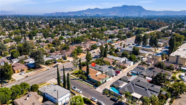 Detail Gallery Image 39 of 39 For 6153 Clybourn Ave, North Hollywood,  CA 91606 - 6 Beds | 4 Baths