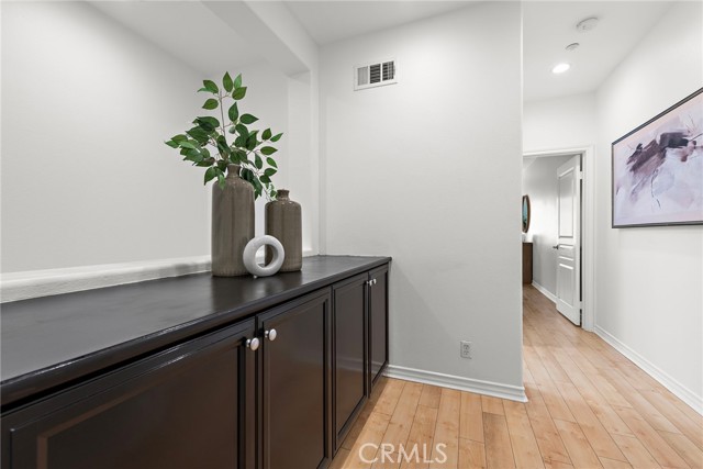 7988 Aldea Circle, Huntington Beach CA: https://media.crmls.org/medias/d4d74b14-b64b-4af5-8c58-8d19e5ddeac5.jpg