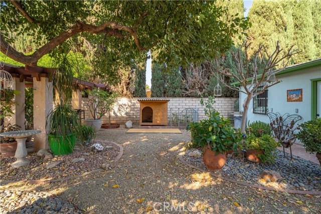 4941 Milford Road, Riverside CA: https://media.crmls.org/medias/d4d75862-79ad-4dae-97e6-43e583681034.jpg
