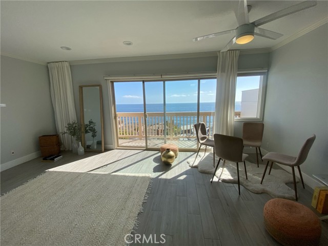 2037 S Coast, Laguna Beach CA: https://media.crmls.org/medias/d4d7f7e5-8962-4d34-8b27-66e21bc12293.jpg