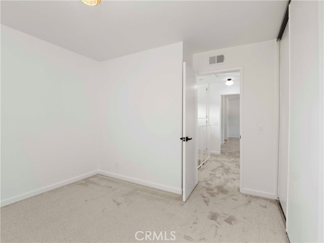27572 Caraway Lane, Saugus CA: https://media.crmls.org/medias/d4d8fcce-ba20-46e2-8650-f928432e8d42.jpg