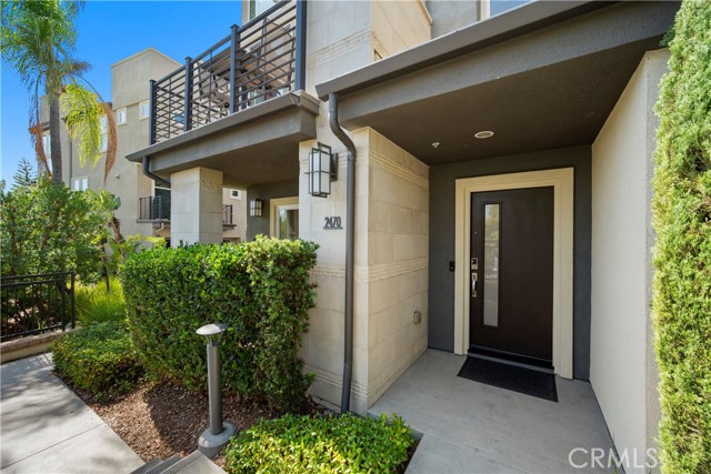 Detail Gallery Image 3 of 44 For 2470 via Alta, –,  CA 92108 - 2 Beds | 2/1 Baths