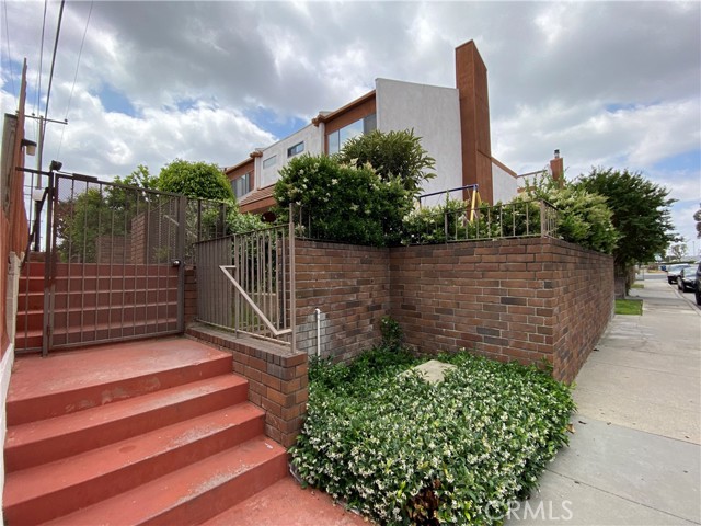 Detail Gallery Image 22 of 22 For 402 S Garfield Ave #15,  Alhambra,  CA 91801 - 3 Beds | 3 Baths