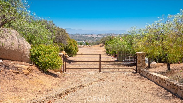 Detail Gallery Image 32 of 38 For 41420 Hacienda Drive, Murrieta,  CA 92562 - – Beds | – Baths