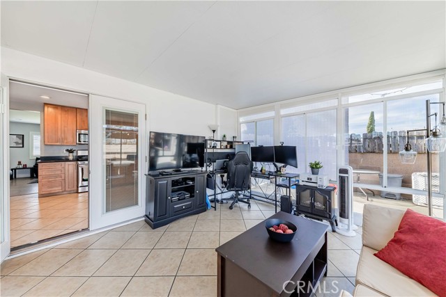 Detail Gallery Image 13 of 40 For 6011 Santa Barbara, Garden Grove,  CA 92845 - 4 Beds | 2 Baths