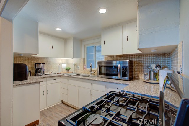 Detail Gallery Image 16 of 26 For 431 S Laurel St, Turlock,  CA 95380 - 4 Beds | 2 Baths