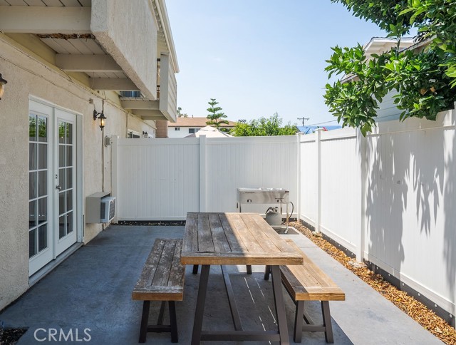 1192 Mitchell Avenue, Tustin CA: https://media.crmls.org/medias/d4db68e6-7135-4898-9a10-4fbc53adae42.jpg