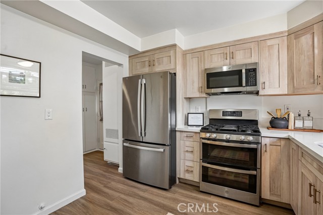 18031 Gramercy Place photo 10