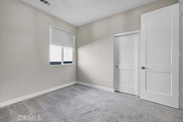 670 Athos, Lake Forest CA: https://media.crmls.org/medias/d4dbd965-6cd0-43d9-82cf-f0cf620965e9.jpg