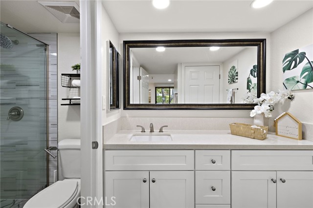 Detail Gallery Image 12 of 31 For 26701 Quail #143,  Laguna Hills,  CA 92656 - 2 Beds | 2 Baths