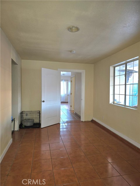 Detail Gallery Image 39 of 51 For 14023 Hubbard St, Sylmar,  CA 91342 - 7 Beds | 4 Baths
