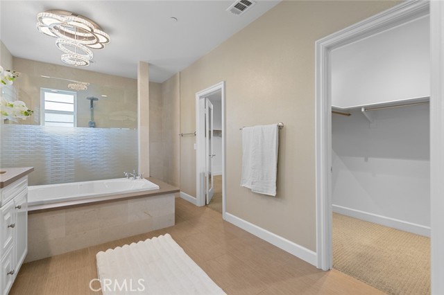 Image 36 of 61 For 17472 Oakbluffs Lane
