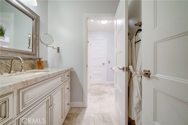 609 Meyer Lane, Redondo Beach, California 90278, 2 Bedrooms Bedrooms, ,1 BathroomBathrooms,Residential,Sold,Meyer,SB21203069