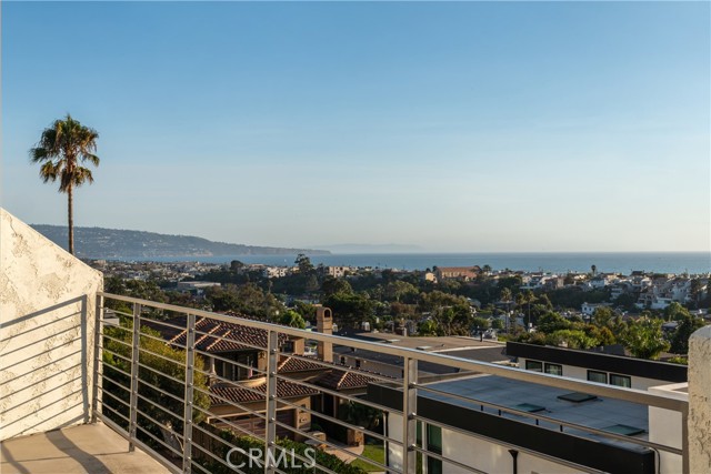 736 Gould Avenue, Hermosa Beach, California 90254, 3 Bedrooms Bedrooms, ,3 BathroomsBathrooms,Residential,Sold,Gould,SB24182647